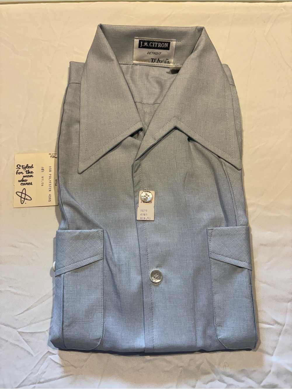 Citron Light Blue Men's Dress Shirt with Wide Collar
